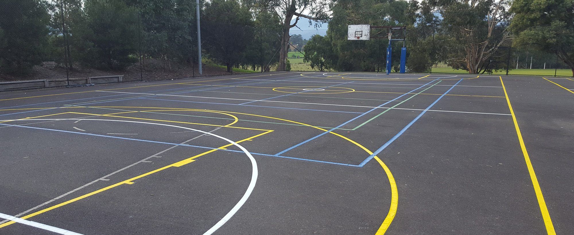 Outdoor-Yellow-Line-Sports-Court-Line-Marking-2